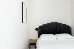 Classic West Town Studio with W&D by Zencity